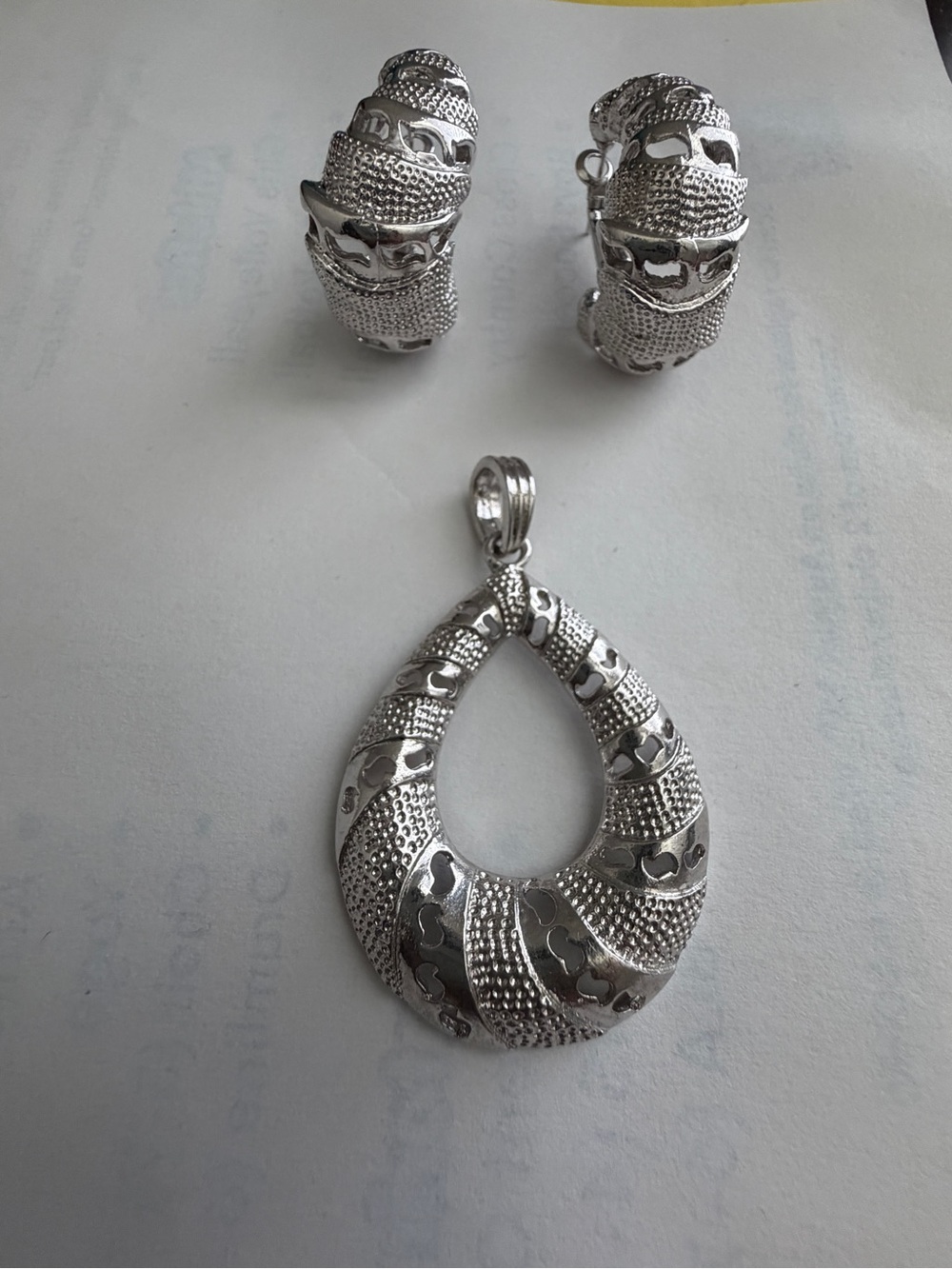 Silver Textured Teardrop Pendant and Earrings Set